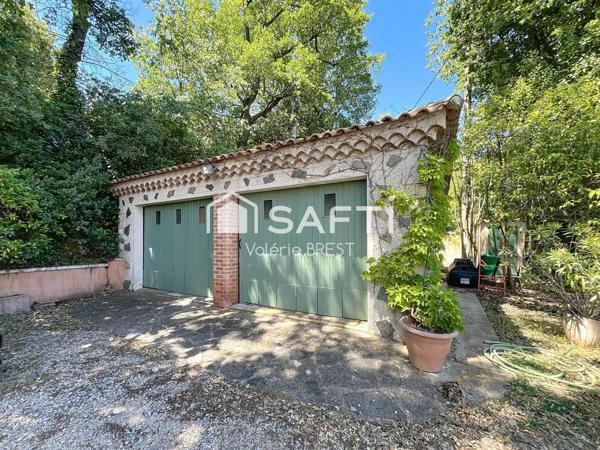 Maison individuelle, provençale- Terrain de 2300m2