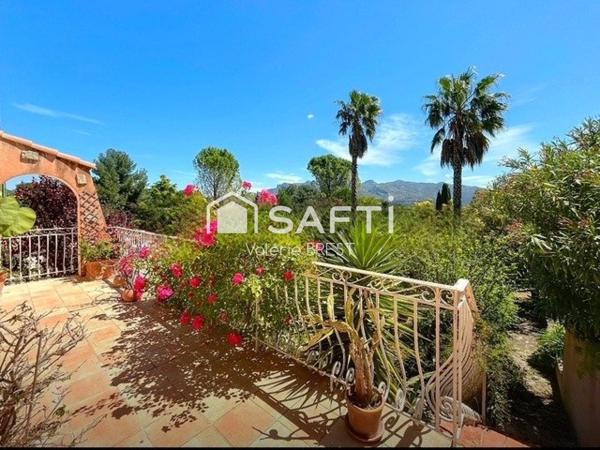 Maison individuelle, provençale- Terrain de 2300m2