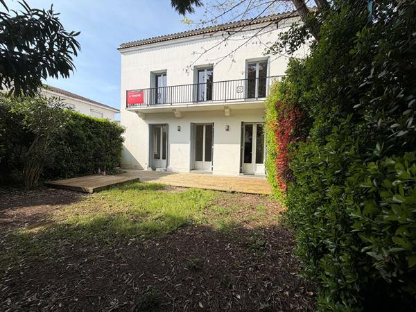 Vente
                Maison127 m² - 4 Pièces -
                    ROYAN (17200)