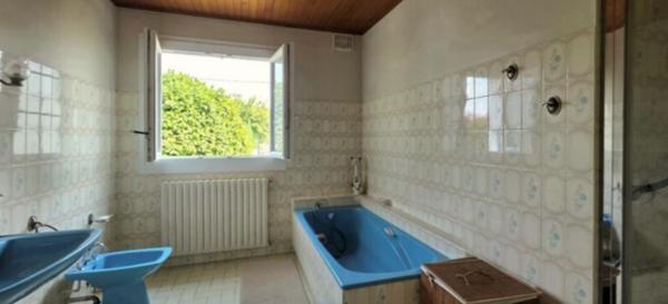 Maison Arcangues limite BIARRITZ LES DOCS