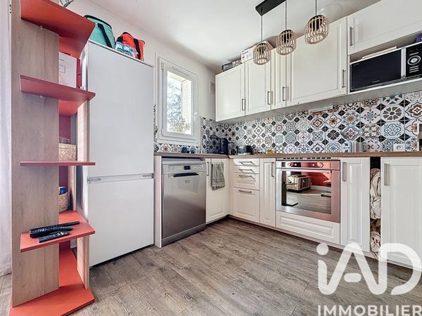 Location appartement 3 pièces 55,44 m² Viroflay