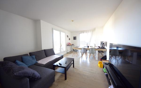 Appartement à vendre    3 pièces •  Saint-Pierre-du-Perray