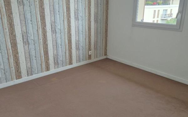 Appartement à vendre    3 pièces •  Saint-Pierre-du-Perray