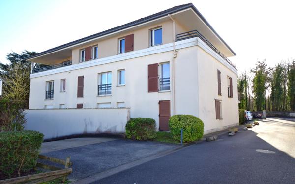 Appartement à vendre    3 pièces •  Saint-Pierre-du-Perray