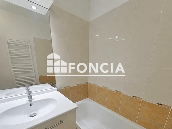 Location Studio 23.92 m² - 5 RUE DES TOURNELLES Annemasse 74100