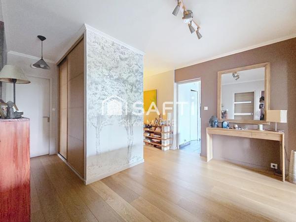 T4 100m² - rénové, jardin privatif et vue dégagée