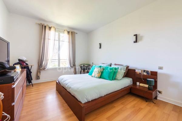 SARTROUVILLE (78500) - MAISON FAMILIALE - 4 CHAMBRES - JARDIN - RER SARTROUVILLE