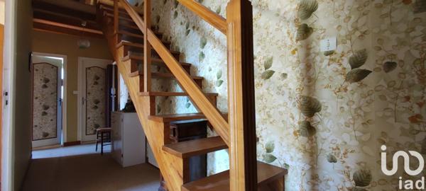 Maison à vendre 8 pièces 205 m² Saint-Hilaire-la-Palud