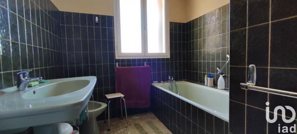 Maison à vendre 8 pièces 205 m² Saint-Hilaire-la-Palud