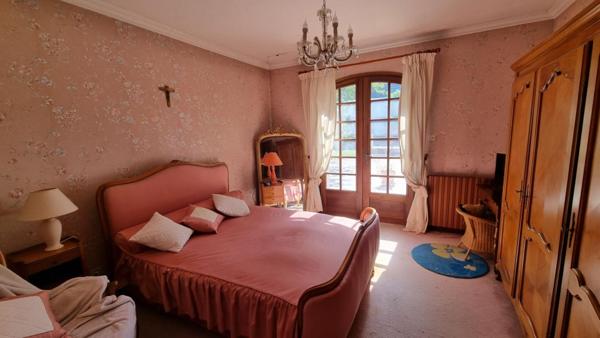 Maison 8 pièces 190M² Merignac les Eyquems terrain 3462 m2