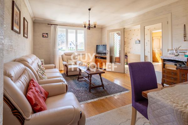 Maison traditionnelle 4 pièces sur sous-sol complet