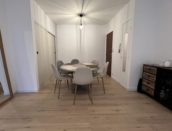 A LOUER Angers T2 47.68 m² (CHAUFFAGE ET EAU INCLUS + STATIONNEMENT PARKING PRIVE)