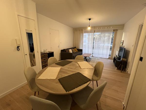 A LOUER Angers T2 47.68 m² (CHAUFFAGE ET EAU INCLUS + STATIONNEMENT PARKING PRIVE)