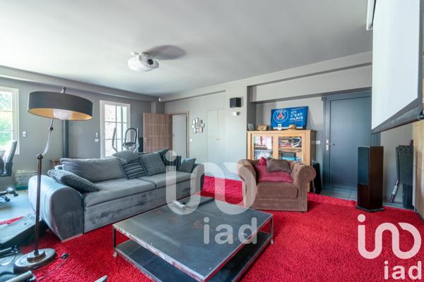 Maison à vendre 8 pièces 216 m² Longuesse
