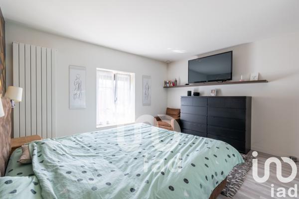 Maison à vendre 8 pièces 216 m² Longuesse