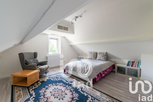 Maison à vendre 8 pièces 216 m² Longuesse