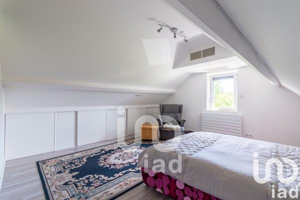 Maison à vendre 8 pièces 216 m² Longuesse