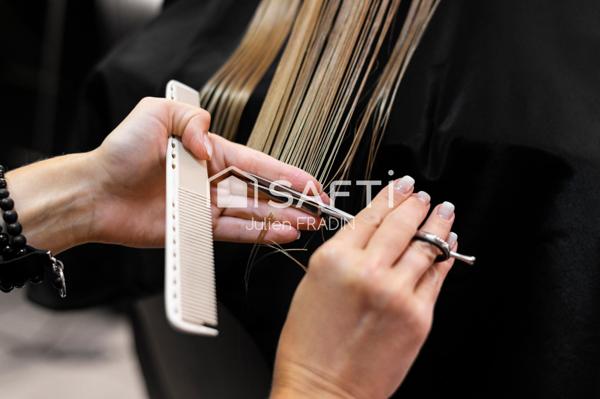 Fonds de commerce coiffure 30 m² - Nantes Centre - Château des Ducs de Bretagne