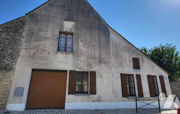 MAISON D'EPOQUE MEDIEVALE