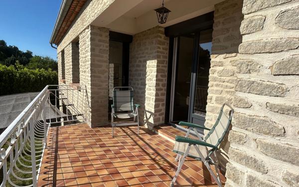 Maison à vendre    6 pièces • 120 m2 Vaison-la-Romaine