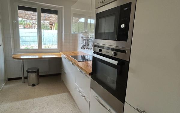 Maison à vendre    6 pièces • 120 m2 Vaison-la-Romaine