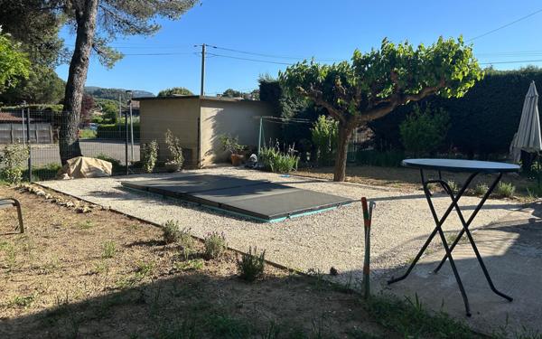 Maison à vendre    6 pièces • 120 m2 Vaison-la-Romaine