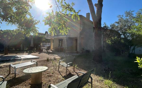 Maison à vendre    6 pièces • 120 m2 Vaison-la-Romaine