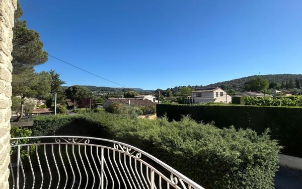 Maison à vendre    6 pièces • 120 m2 Vaison-la-Romaine