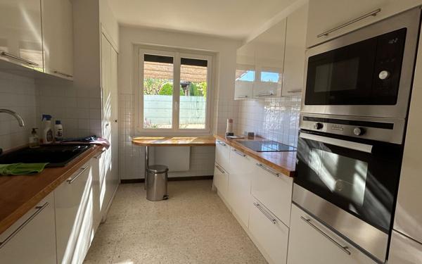 Maison à vendre    6 pièces • 120 m2 Vaison-la-Romaine