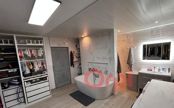 Maison à vendre    4 pièces •  Cléry-sur-Somme