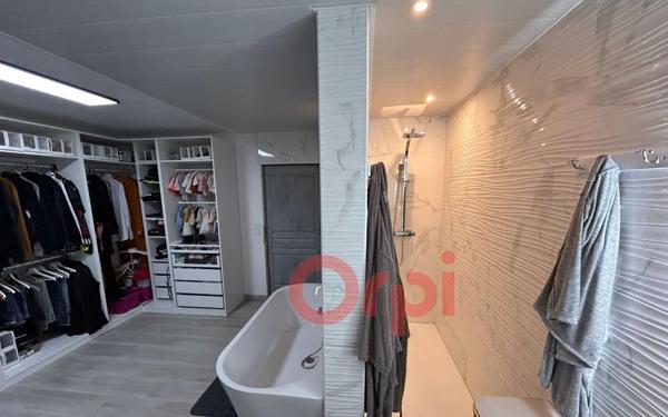 Maison à vendre    4 pièces •  Cléry-sur-Somme