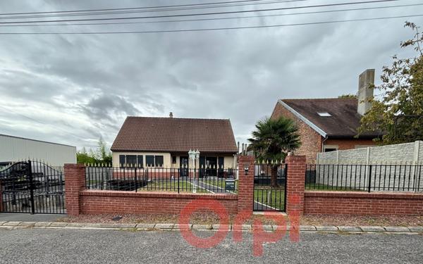 Maison à vendre    4 pièces •  Cléry-sur-Somme
