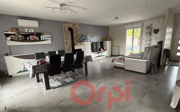 Maison à vendre    4 pièces •  Cléry-sur-Somme