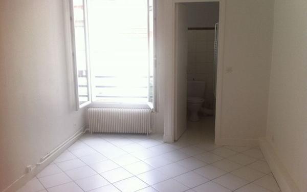 Appartement à louer    1 pièce • 15,38 m2 Paris 13