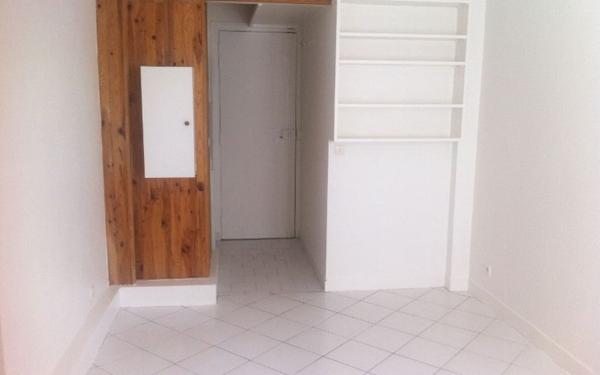Appartement à louer    1 pièce • 15,38 m2 Paris 13