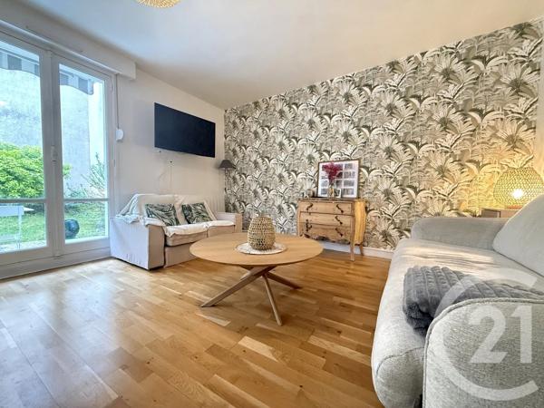 Appartement F2 à vendre  2 pièces - 52,44 m 2   ST GERMAIN EN LAYE  - 78