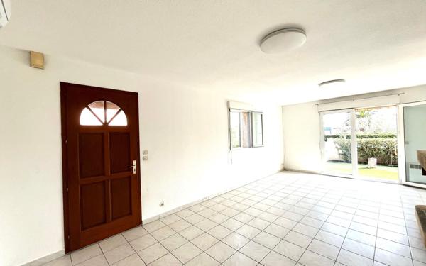 Maison à vendre    3 pièces •  Mèze