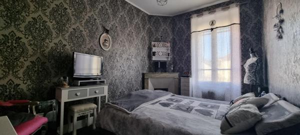 Maison  8 pièce(s) 106 m2