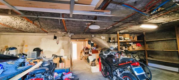 Maison  8 pièce(s) 106 m2