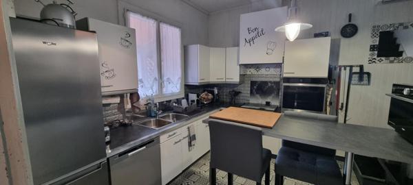 Maison  8 pièce(s) 106 m2