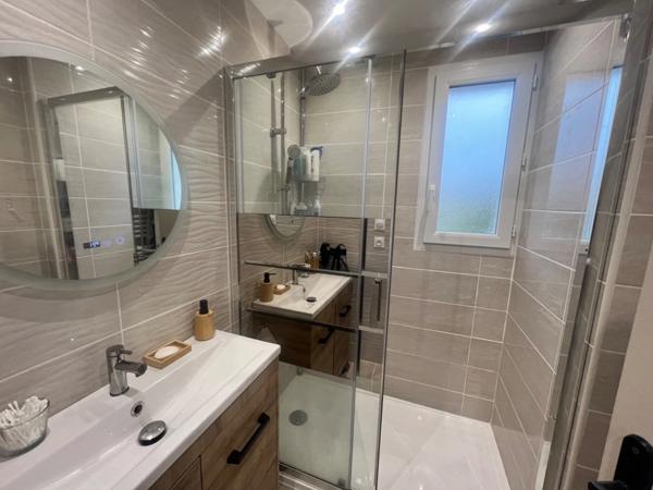 Maison entièrement rénovée Antoigné