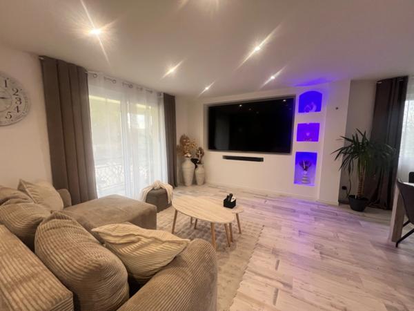 Maison entièrement rénovée Antoigné