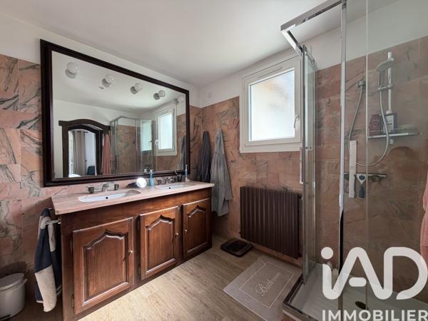 Maison à vendre 7 pièces 180 m² Pontault-Combault