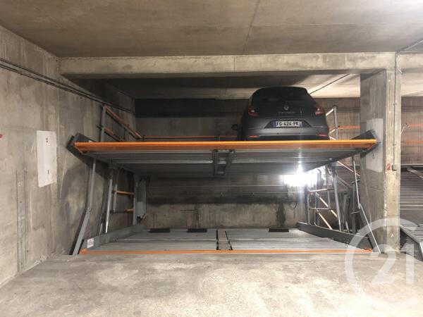 Parking à vendre  8 m 2   PARIS  - 75015
