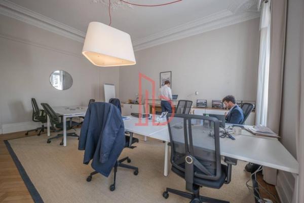 Bureau de 30 m² à louer à Bordeaux Jardin Public Quinconces