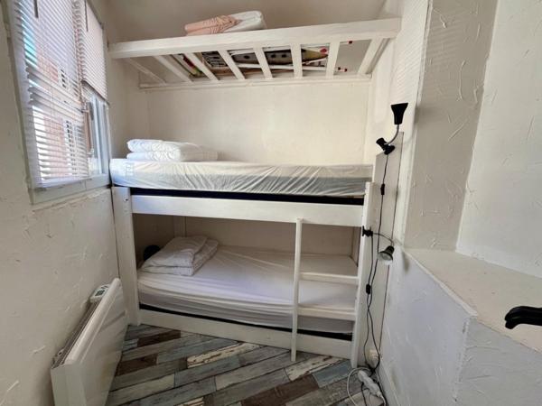 Studio vue latérale mer