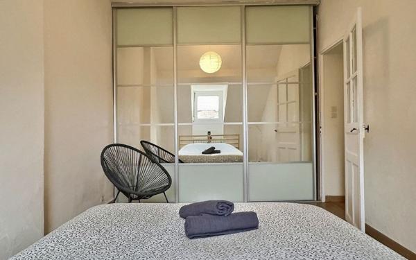 Appartement à vendre    2 pièces • 56 m2 Pau