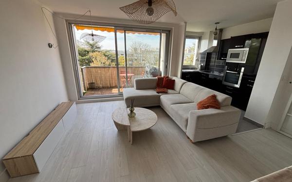 Appartement à louer    4 pièces •  Marly-le-Roi