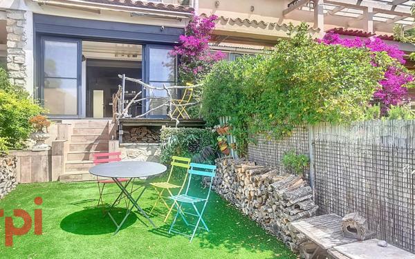 Maison à vendre    3 pièces •  Toulon