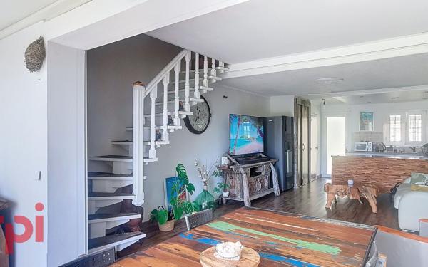 Maison à vendre    3 pièces •  Toulon